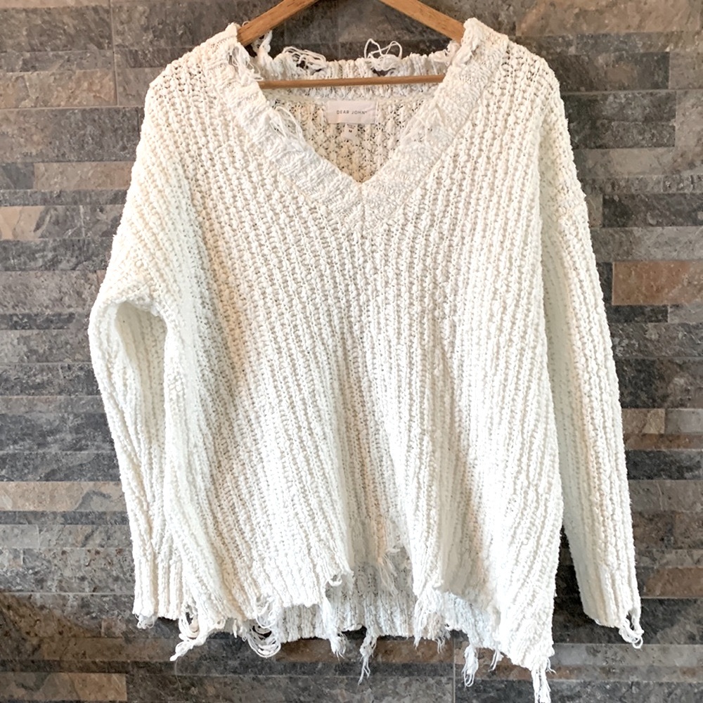 Dear John Women’s Kitted White Distressed Sweater Medium